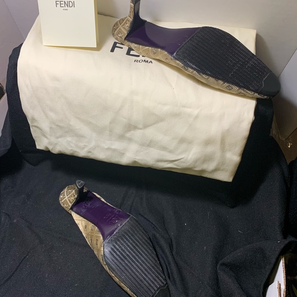 Fendi Zucca Slingback Mules Logo Pumps 35.5 - Picture 9 of 14